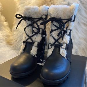 Sorel Joan of Arctic Wedge II Shearling Size 7